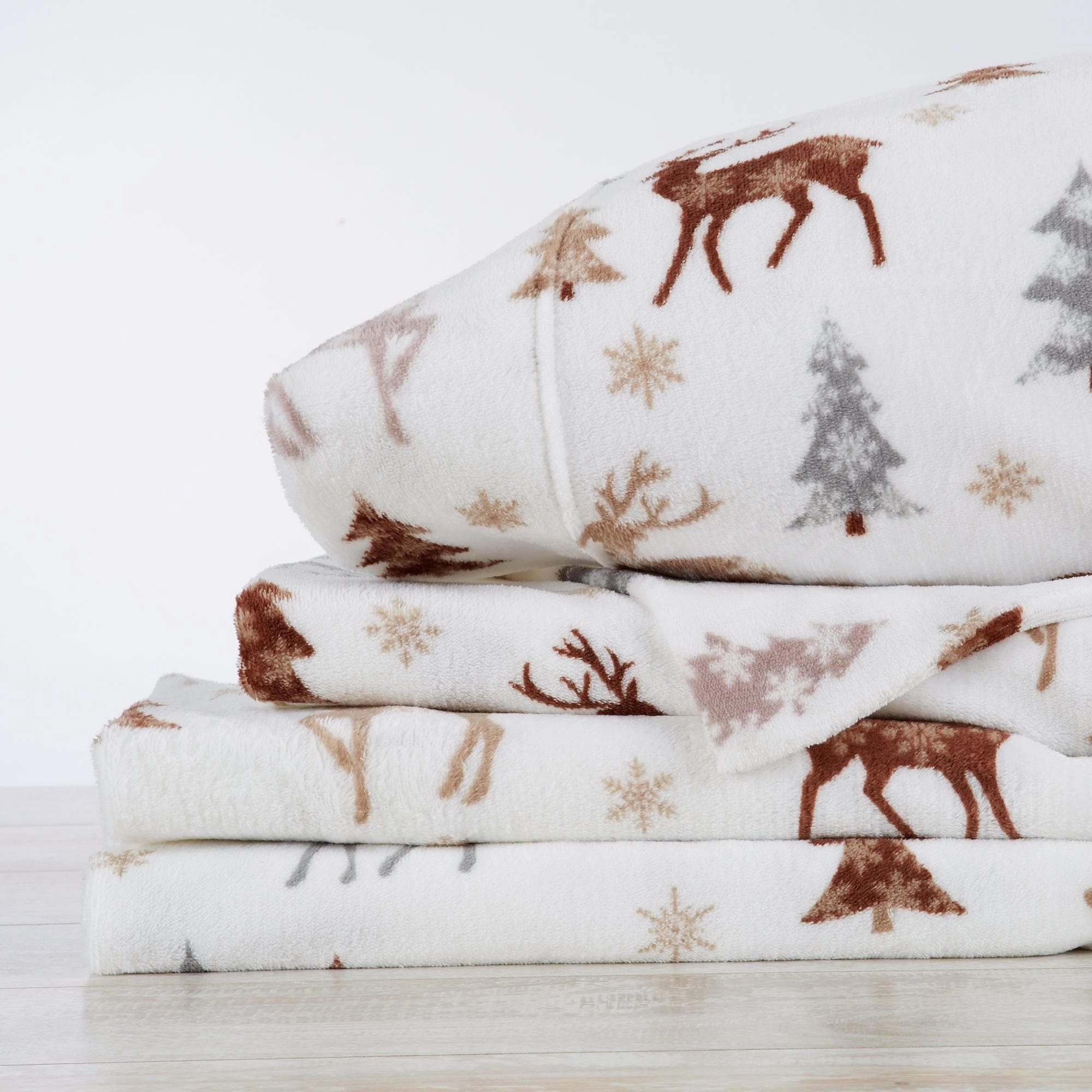 4-Piece Printed Plush Sheet - Velvet Luxe Collection
