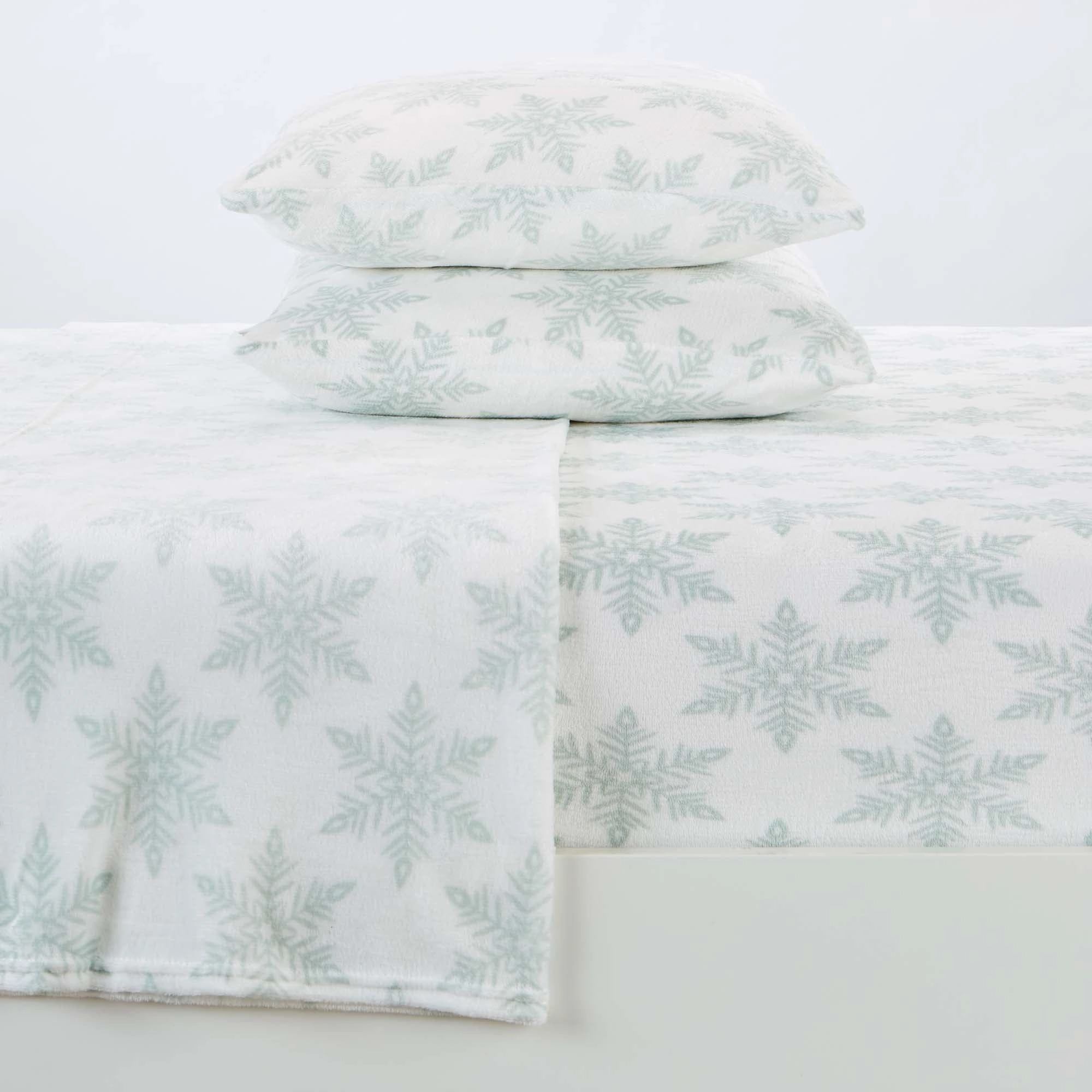 4-Piece Printed Plush Sheet - Velvet Luxe Collection
