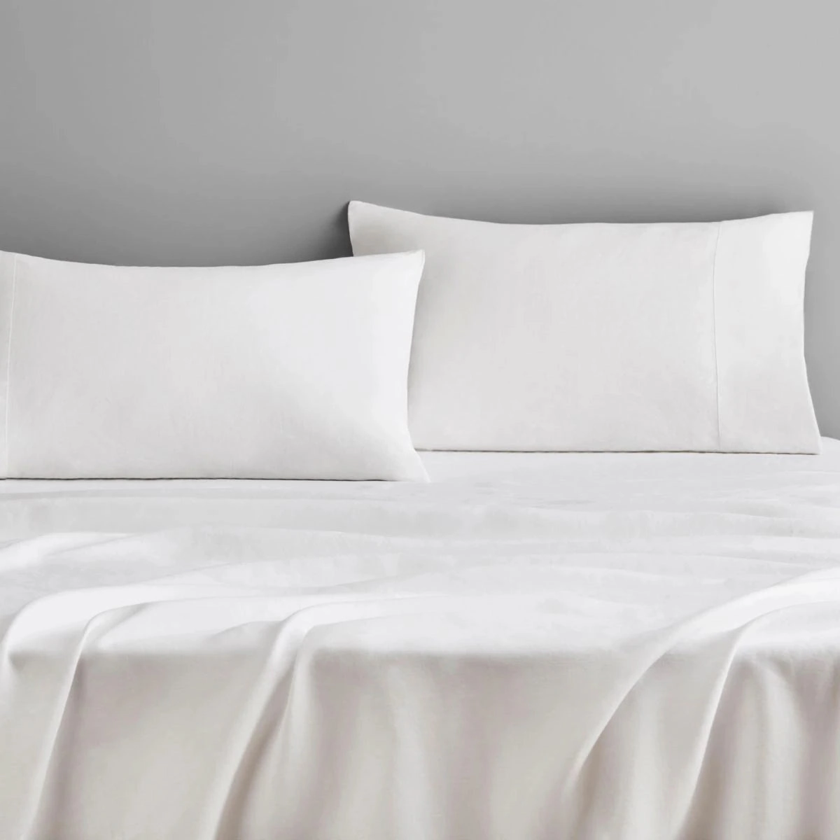Abbotson WHITE Linen Fitted Sheet by Sheridan