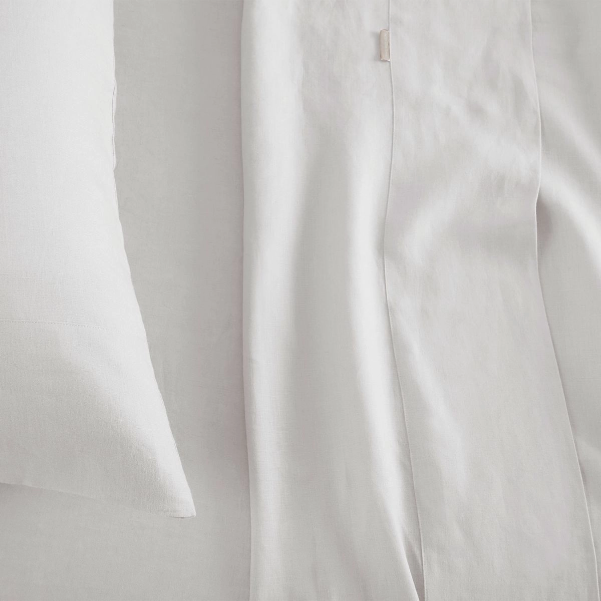 Abbotson WHITE Linen Flat Sheet by Sheridan