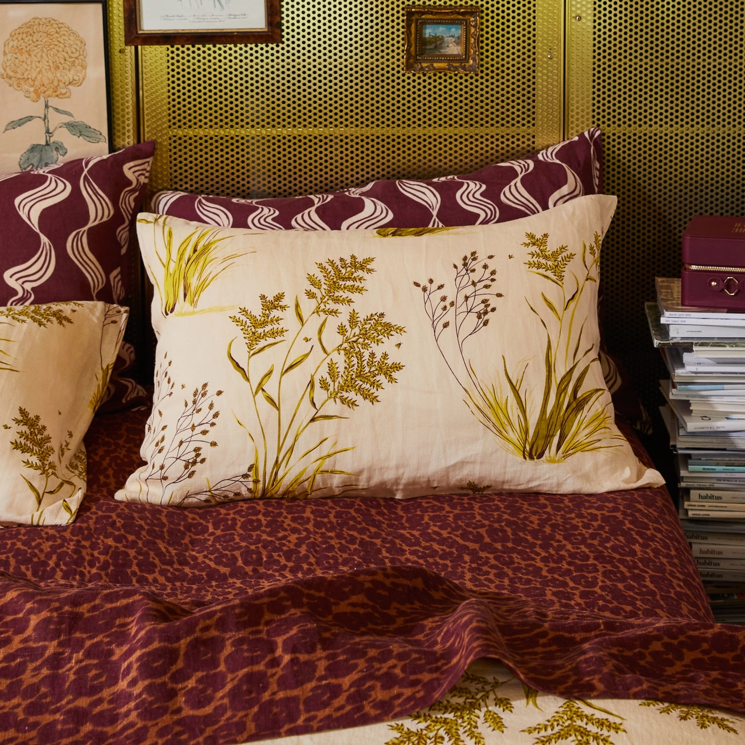Adelyn Linen Pillowcase Set