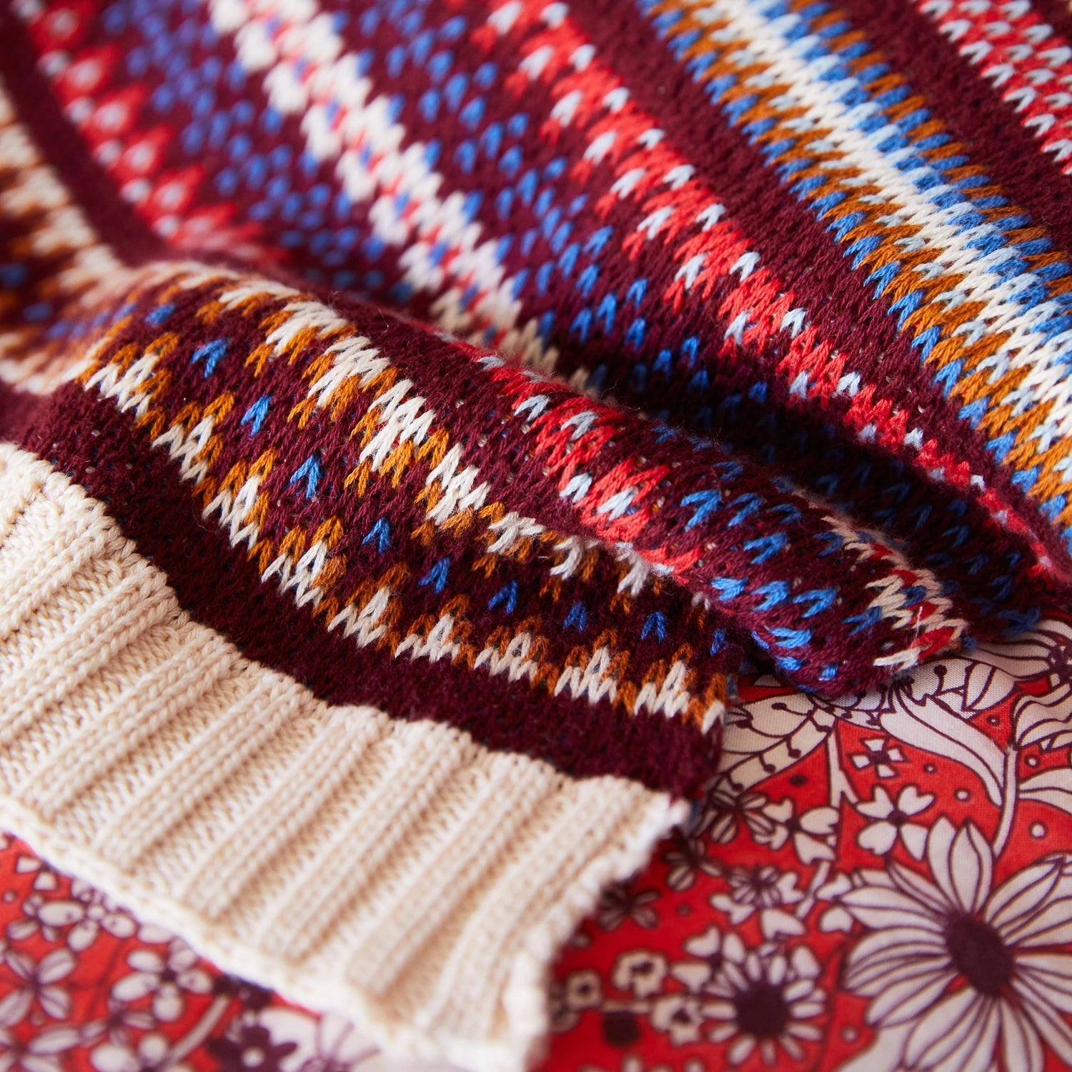 Arlette Knit Blanket - Scarlet