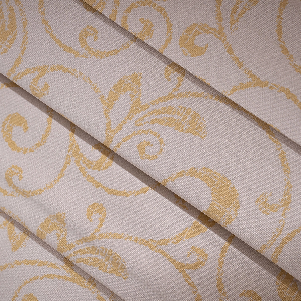Classical Ornate Seamless Scroll Bed Sheet with Pillow Case Gold