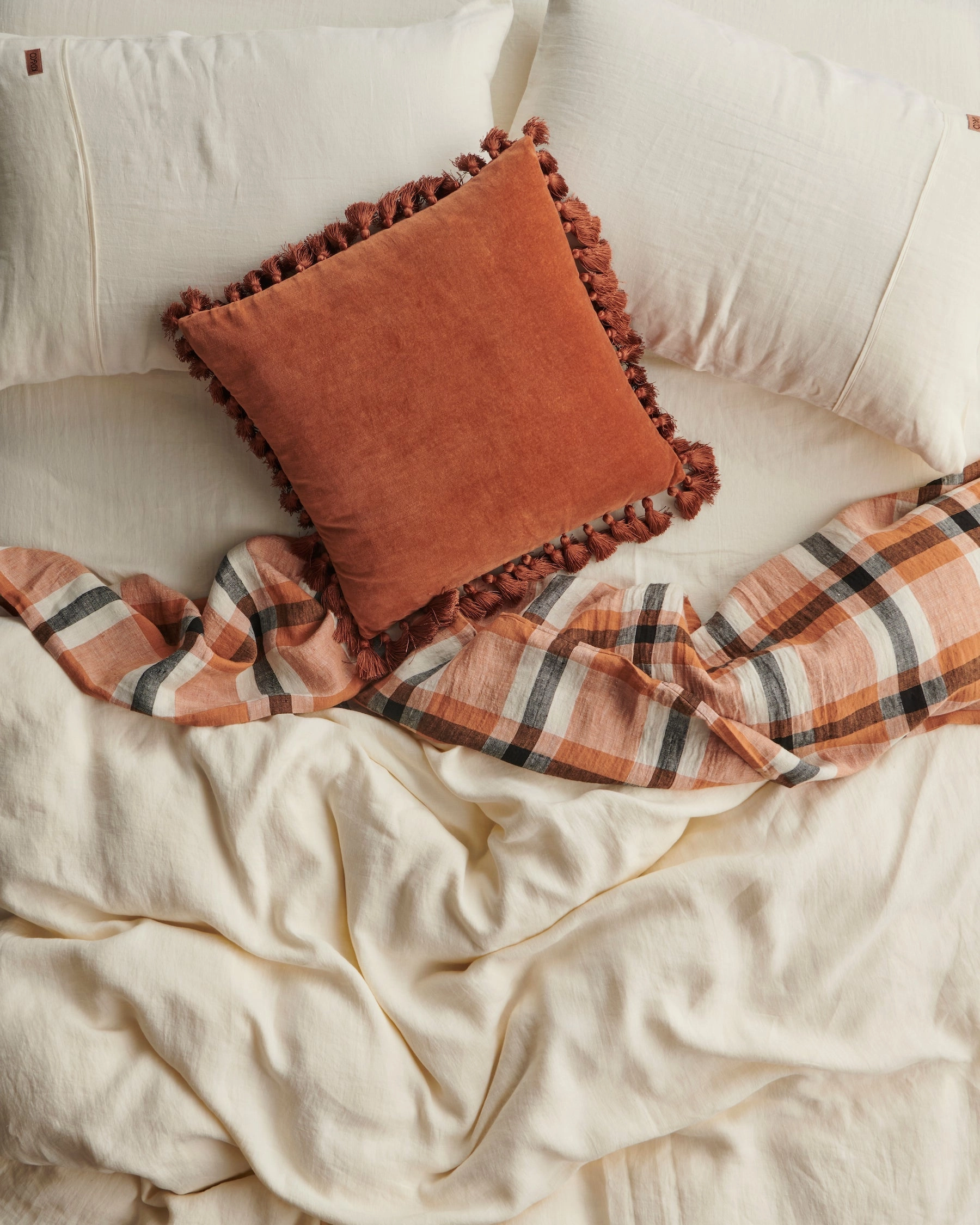 Cloud Dancer Linen Fitted Sheet (US)