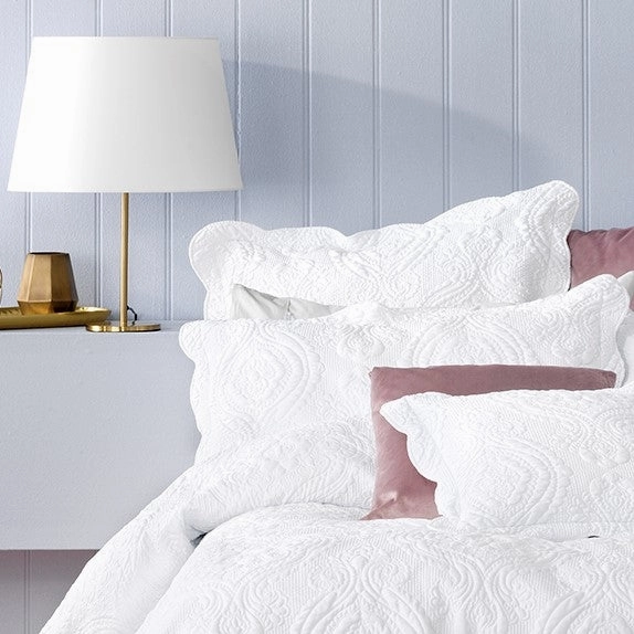 Cordelia White Bedspread Set by Bianca