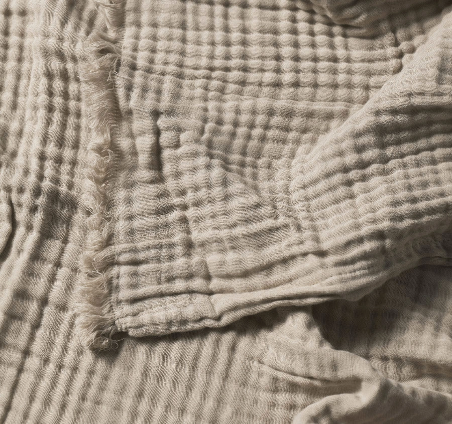 Crinkle Bed Throw Feather
