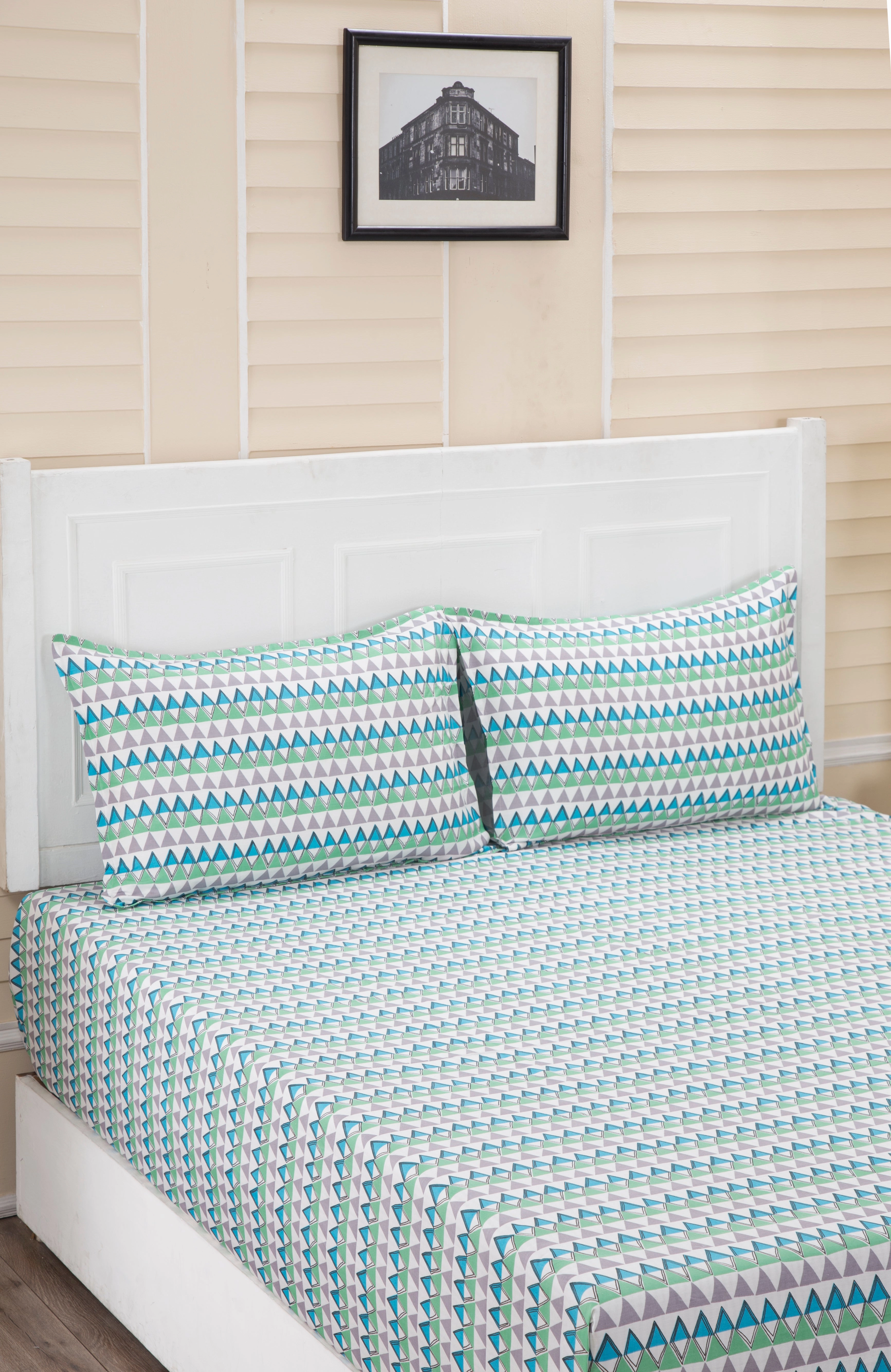 Donatella Elia Printed 200 TC 100% Cotton Blue Bed Sheet with Pillow Case