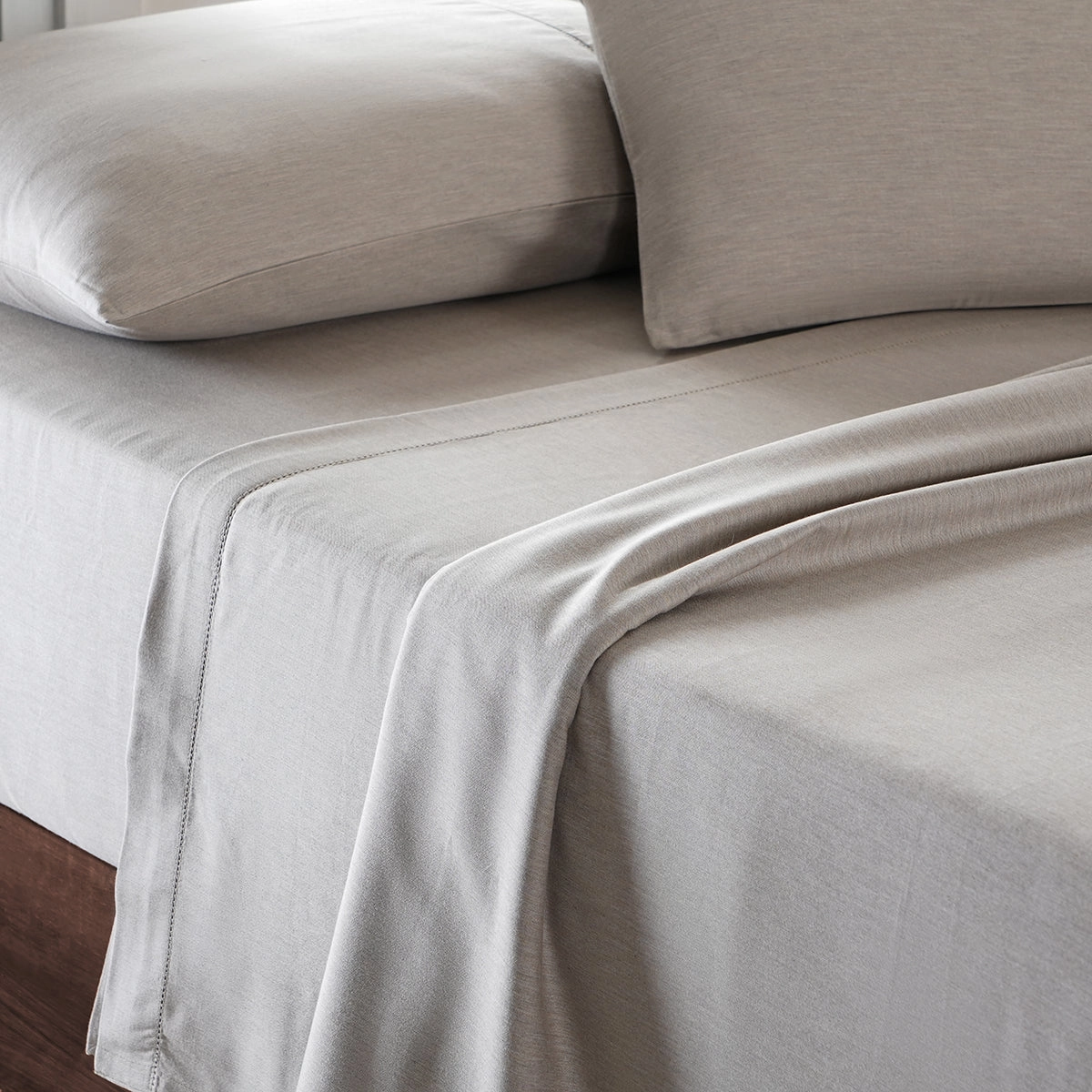 Emmie Made With Egyptian Cotton Ultra Soft Chinchilla Bed Sheet