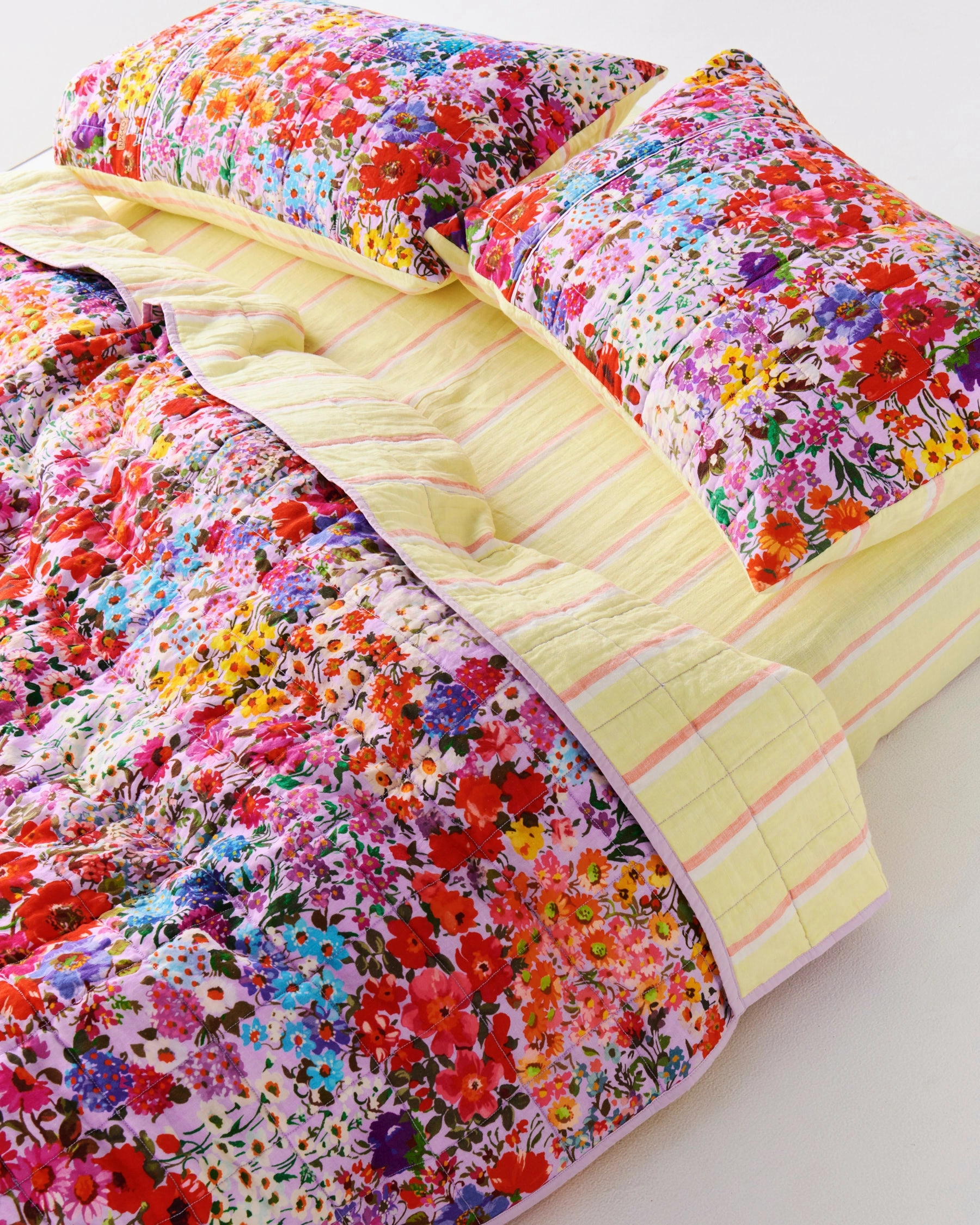 Full Bloom Reversible Linen Quilted Pillowcases