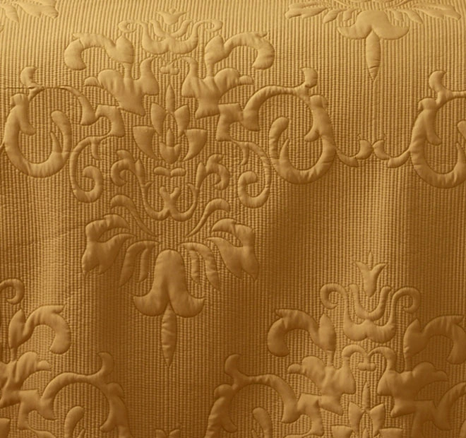 Gatwick Bedspread Set Range Gold
