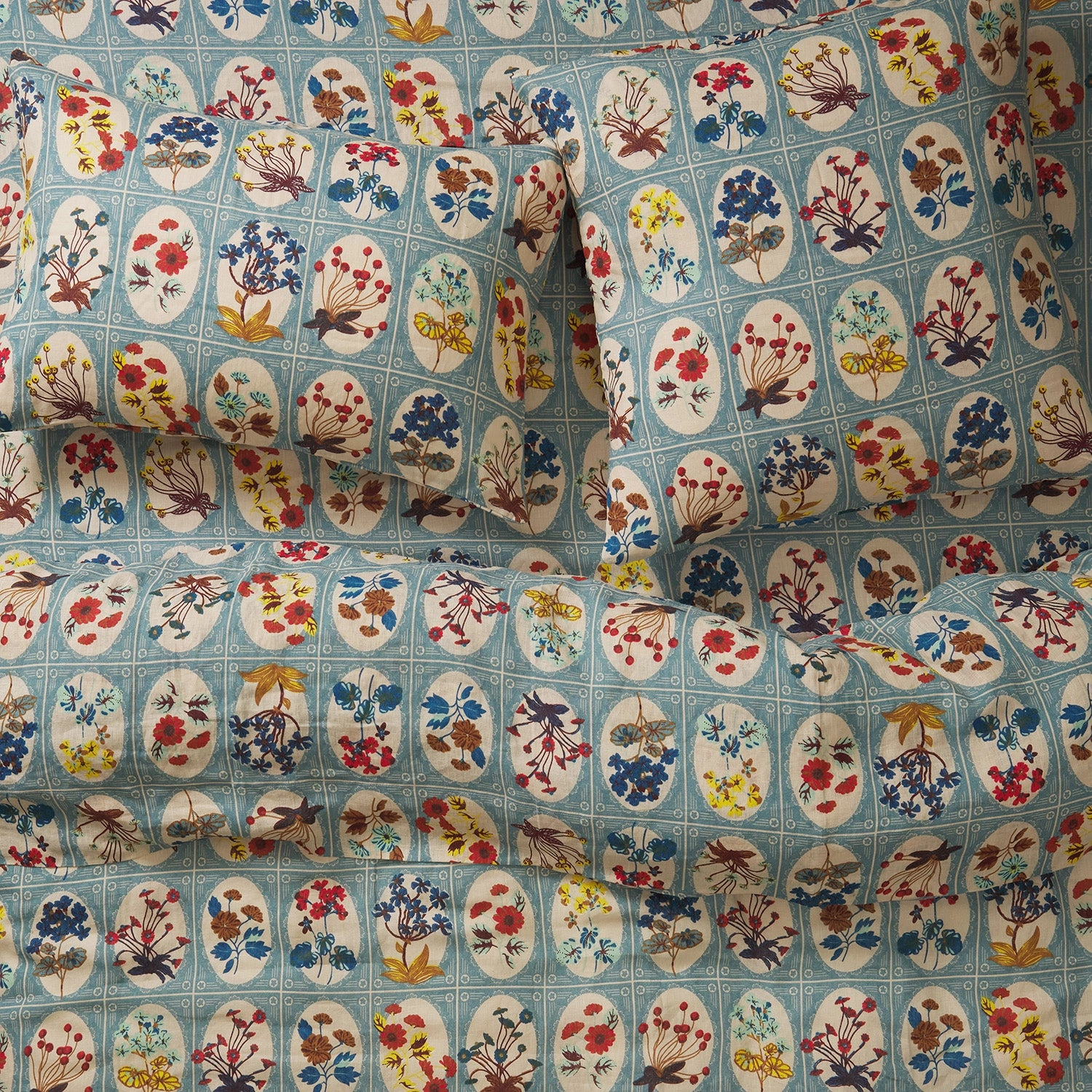 Gigi Linen Sheets