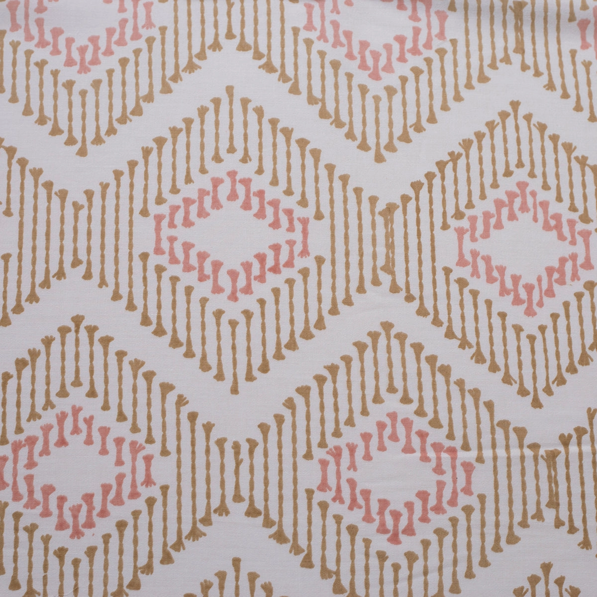 Global Atelier Demon Dash Printed 100% Cotton Peach Soft Bed Sheet with Pillow Case