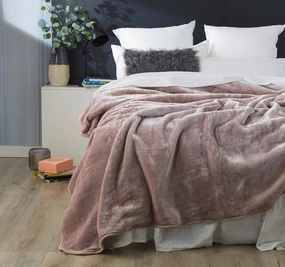 Heavy Weight Acrylic Mink Blanket Rose