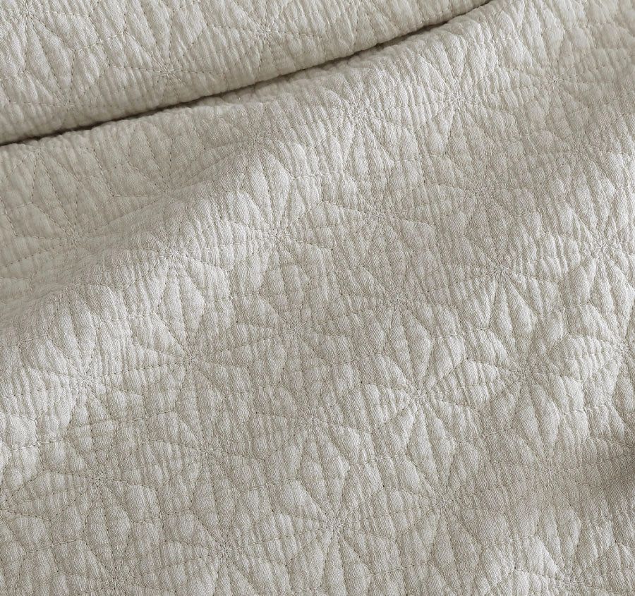 Kayo Coverlet Range Linen