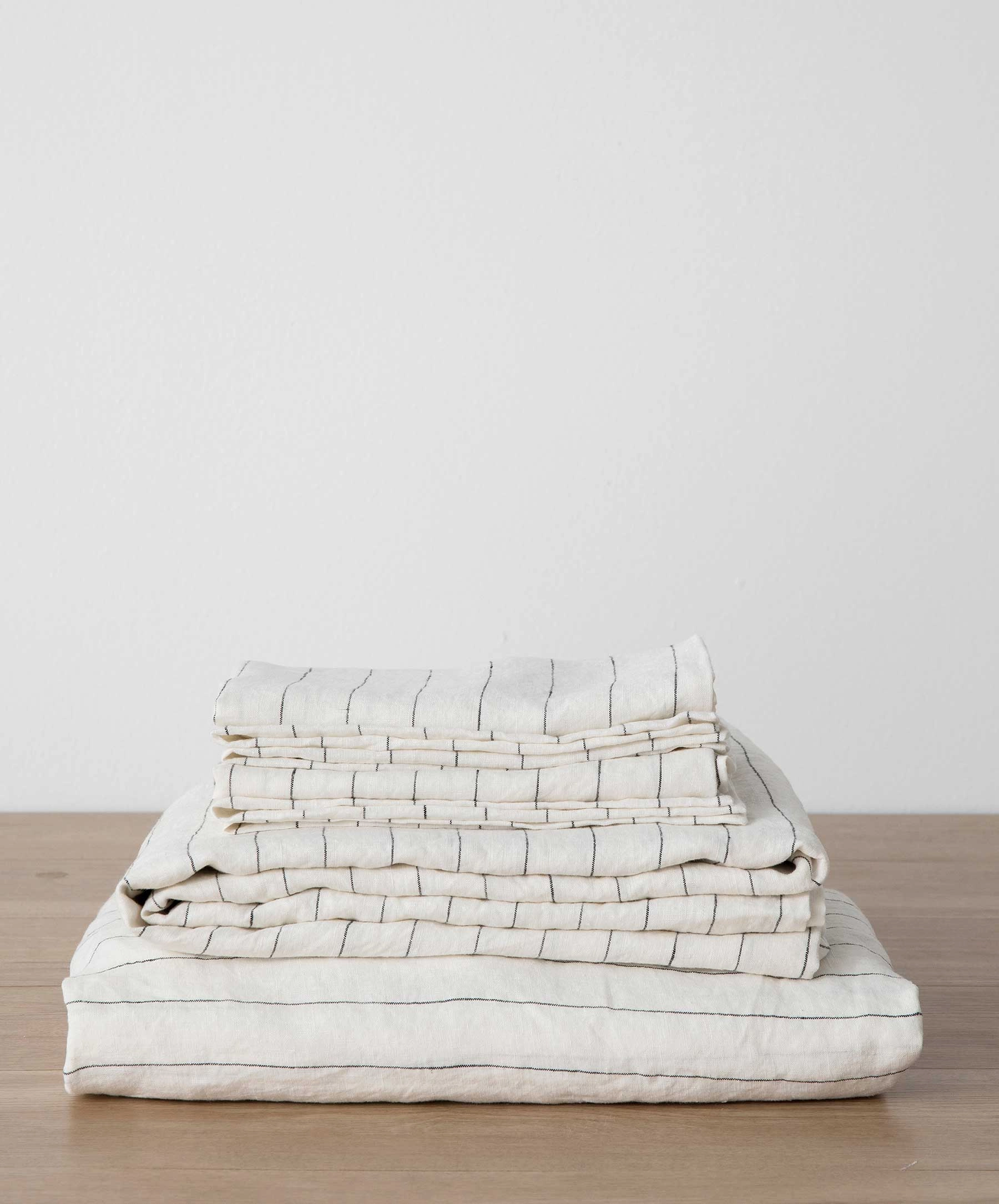 Linen Sheet Set with Pillowcases - Pencil Stripe