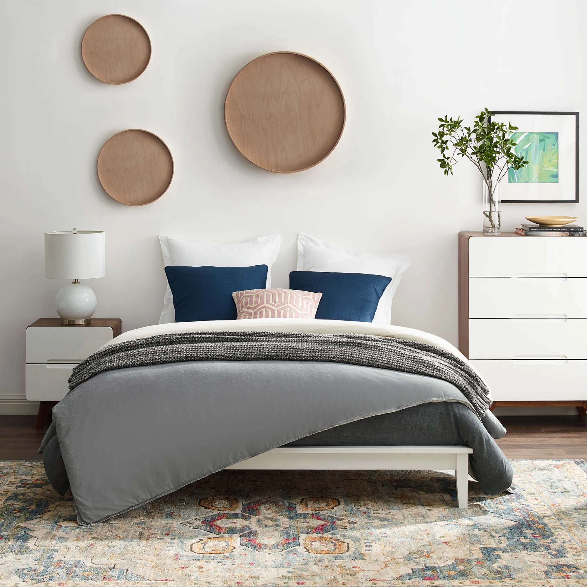Lodge Wood Platform Bed Frame by Modway