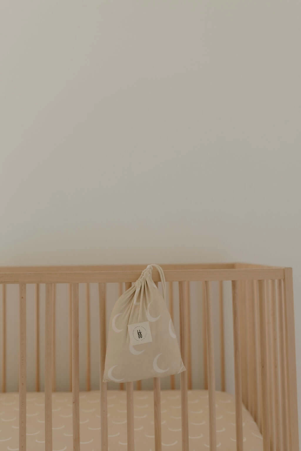 Luna | Bamboo Crib Sheet