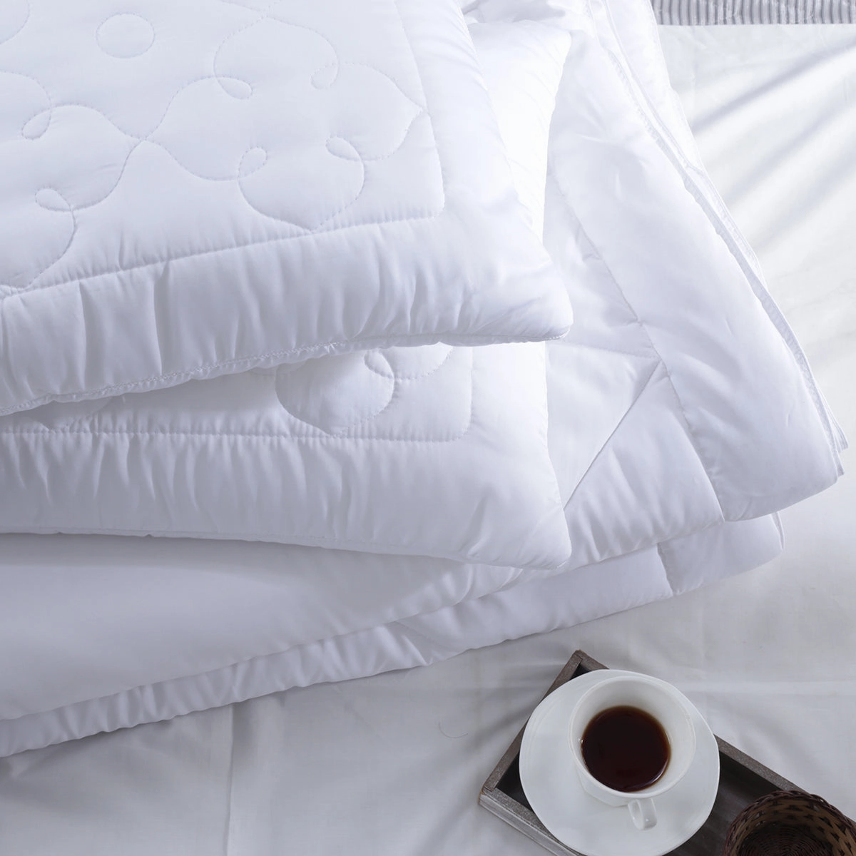Magnus Excel Fabric Super Soft & Lofty Pillow