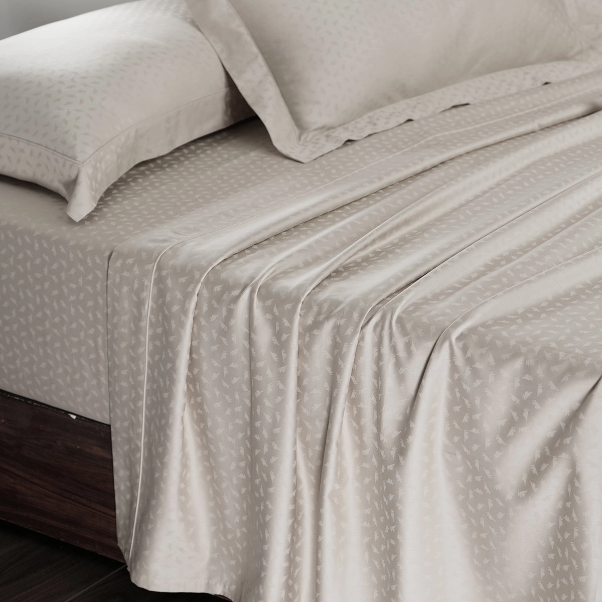 Maspar Leaf Self Jacquard 100% Cotton Ultra Soft Bed Sheet with Pillow Case