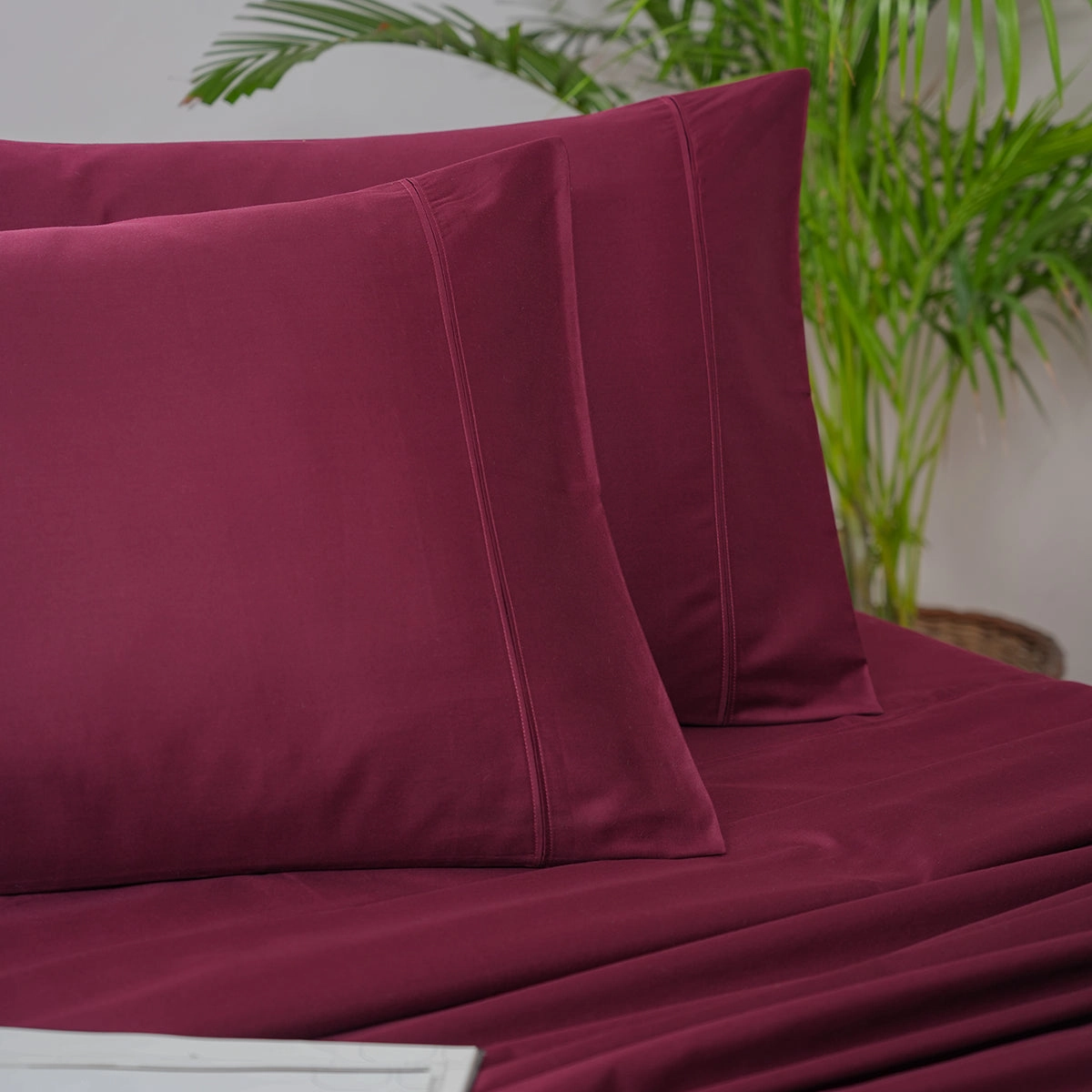 Melina Plain 100% Cotton Extra Soft & Luxurious Bed Sheet With Pillow Covers