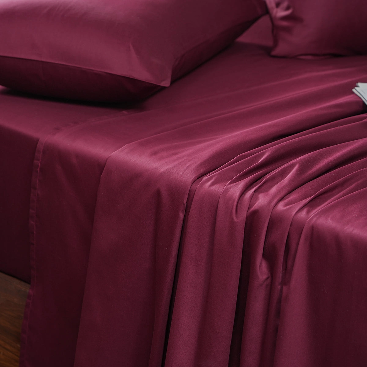 Melina Plain 100% Cotton Extra Soft & Luxurious Bed Sheet With Pillow Covers