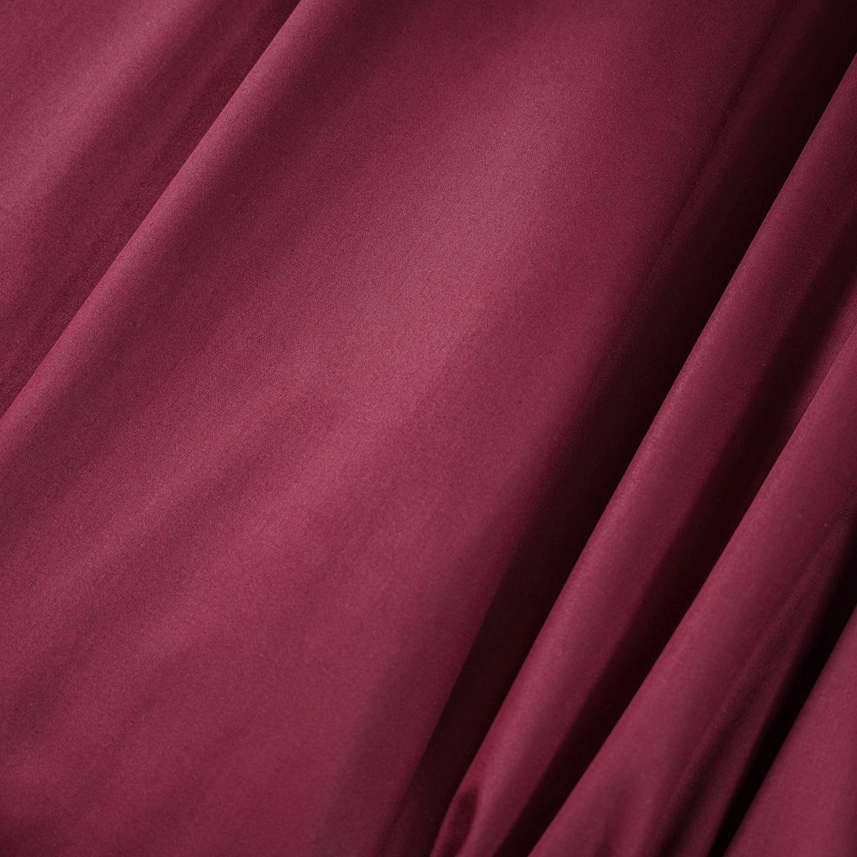 Melina Plain 100% Cotton Extra Soft & Luxurious Bed Sheet With Pillow Covers