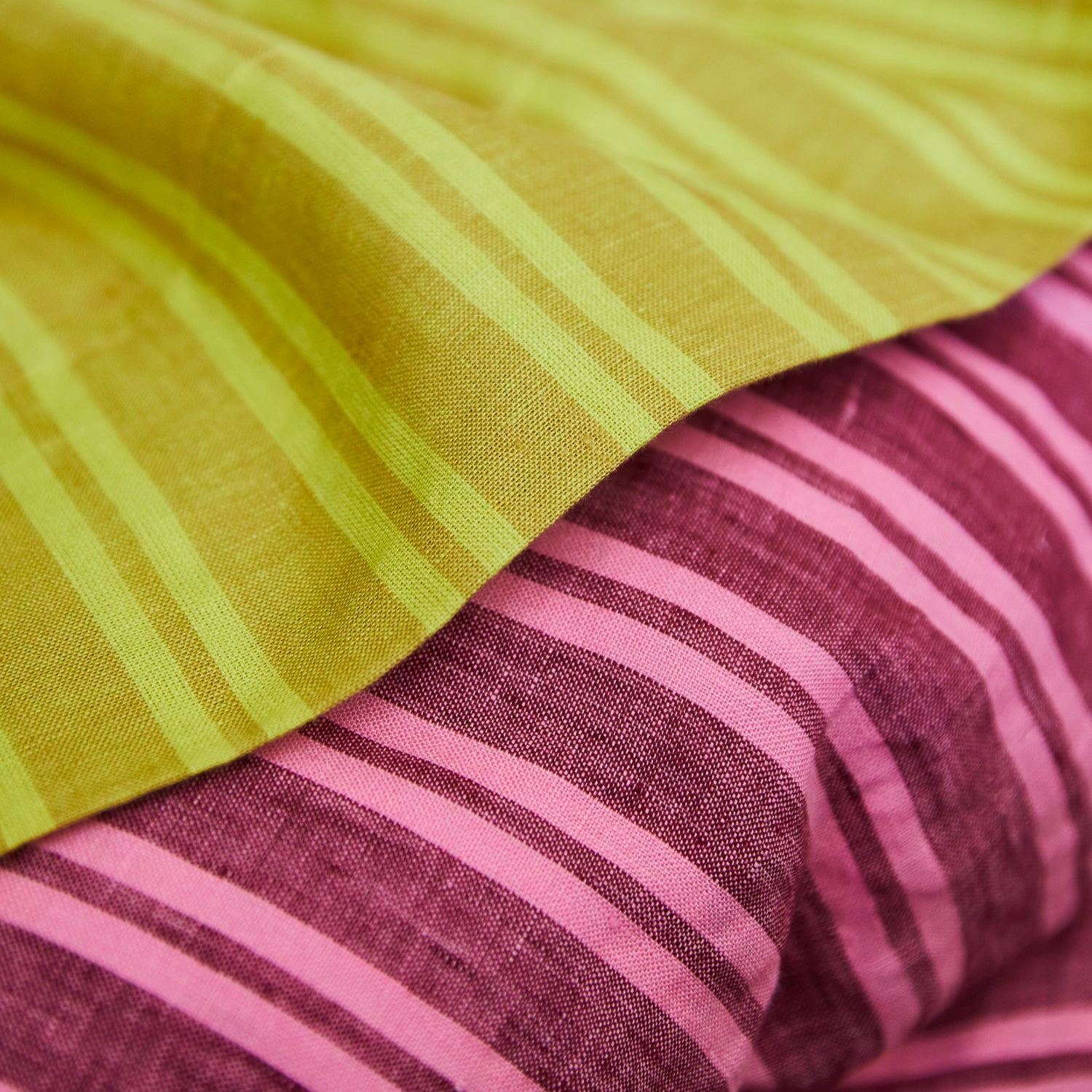 Nadine Linen Sheets - Olive
