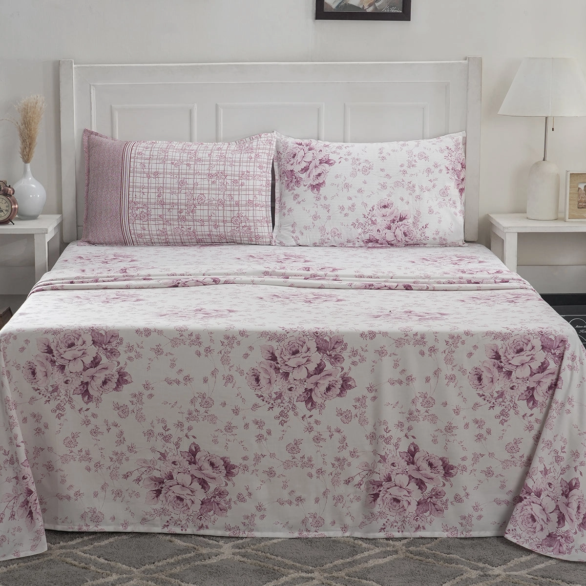Optimist Bloom Elmer 100% Cotton Printed Bed Sheet with Pillow Case