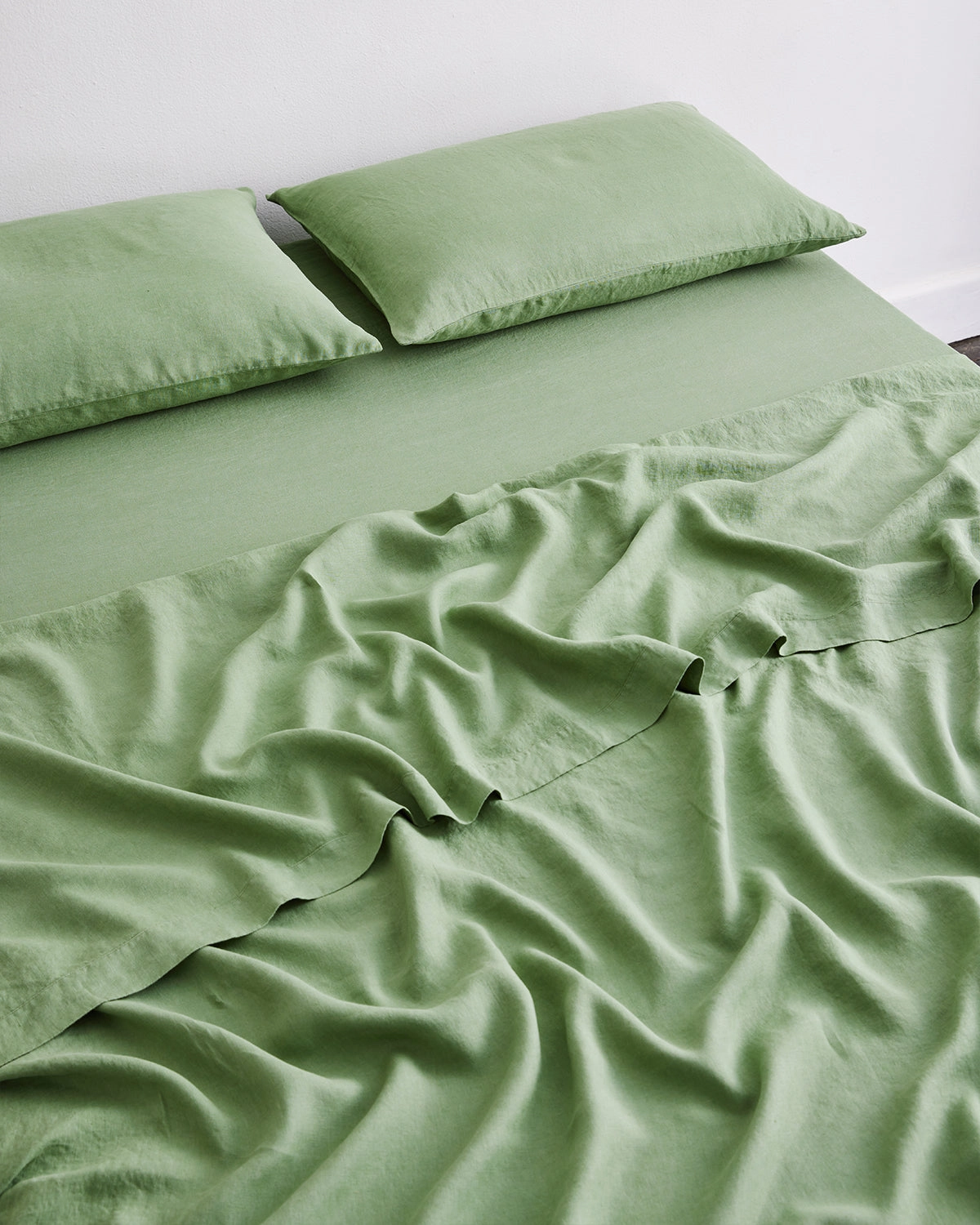 Pistachio 100% French Flax Linen Fitted Sheet