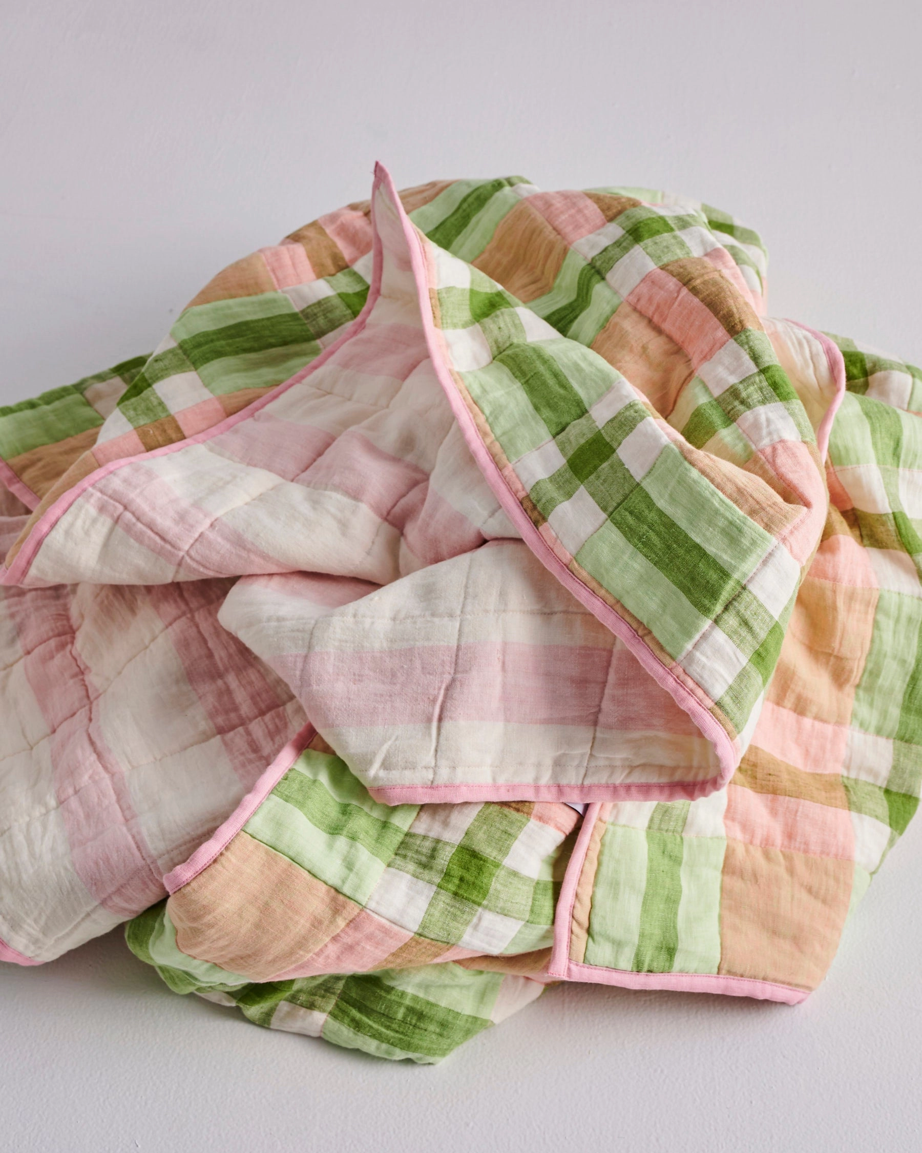 Pistachio Tartan Reversible Linen Quilted Bedspread