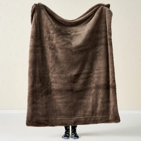 Selma Clove Throw Rug 130 x 170cm by Linen House