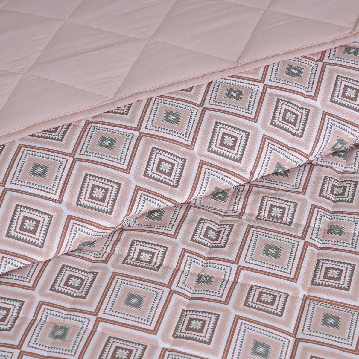 Sensory Bloom Jude 4 pcs Peach Quilt Set