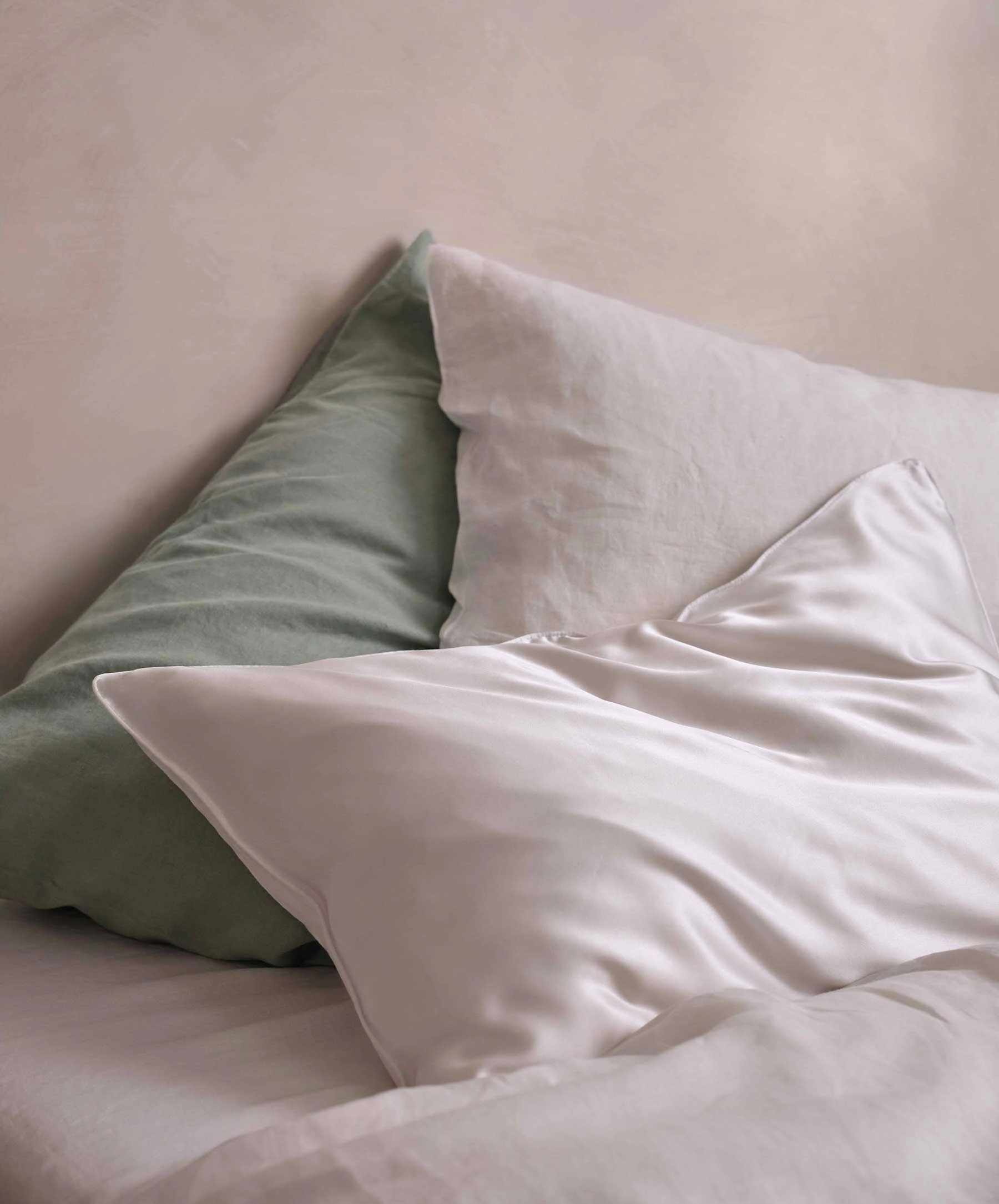 Silk Linen Flip Pillowcase - White