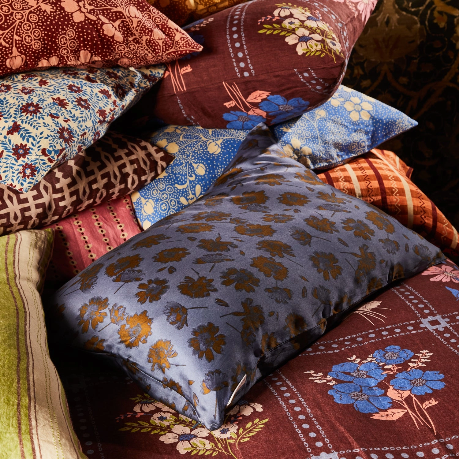 Sona Silk Pillowcase