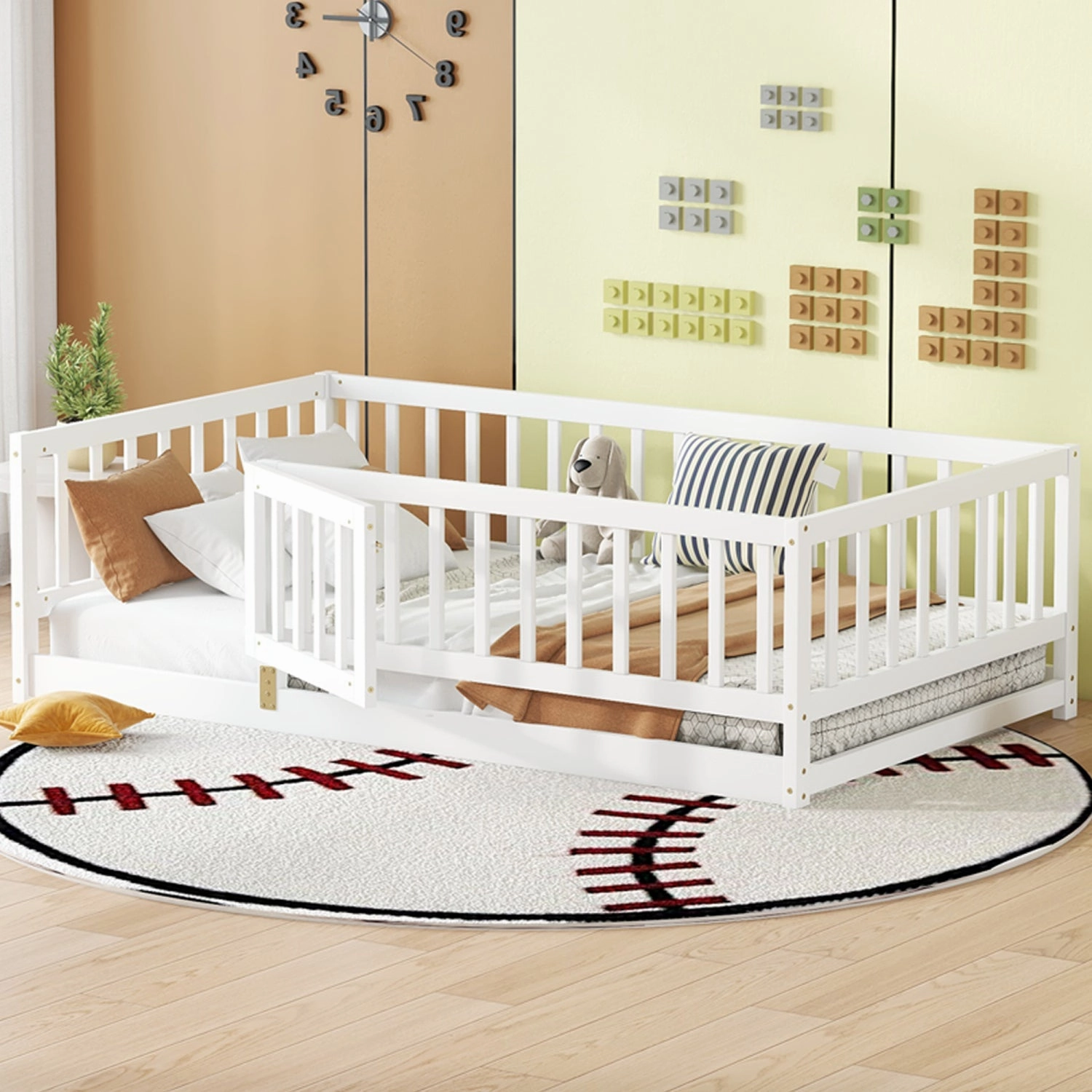 Streamdale Twin Floor Bed with Fence & Door (White)
