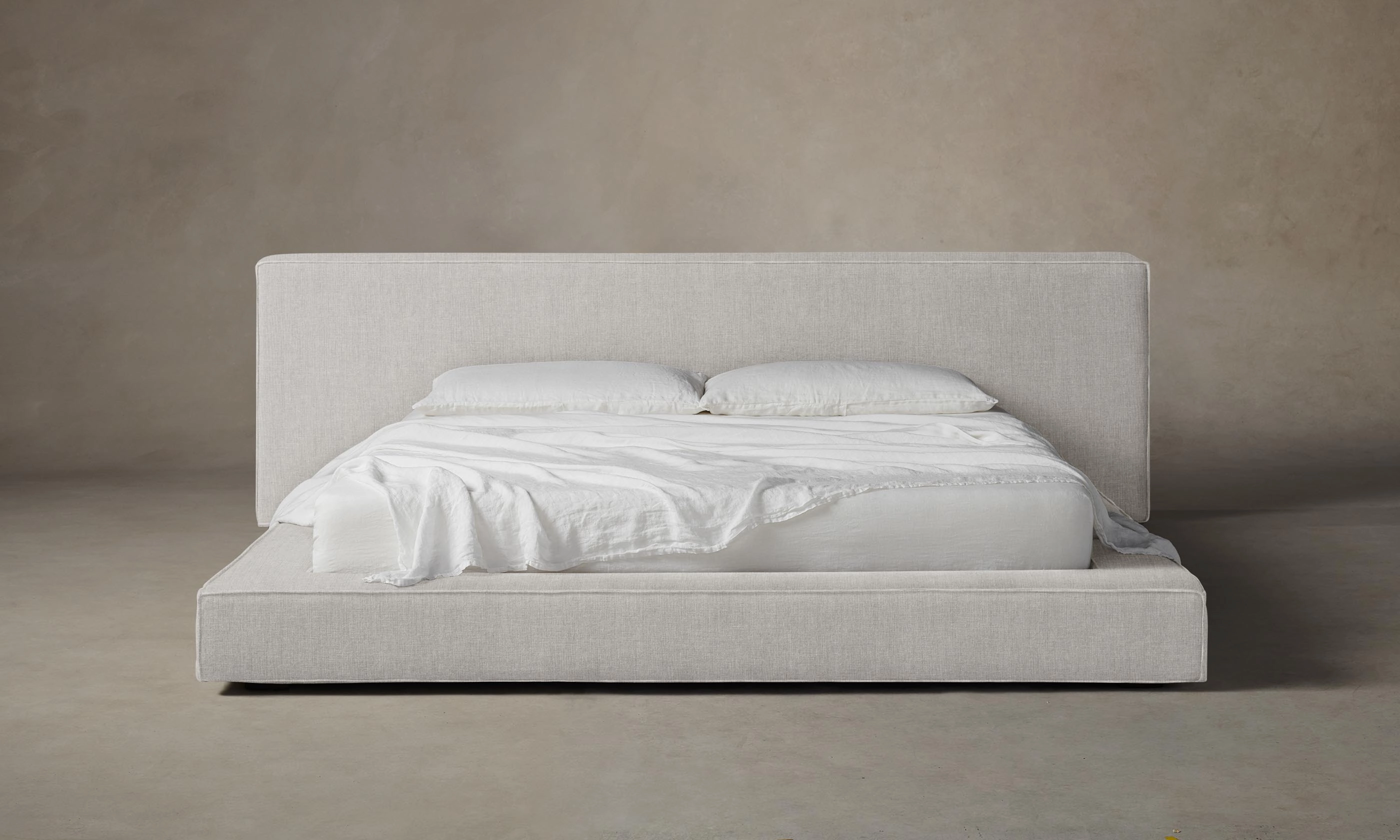 The Eldridge Bed - Performance Tweed Salt